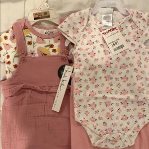 Baby Girl’s Spring Clothes